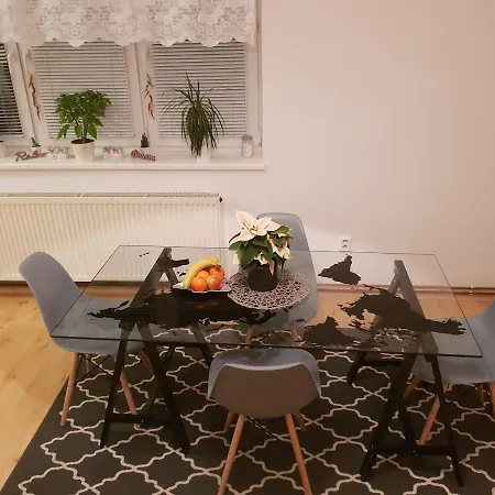 S Terasou Apartment *